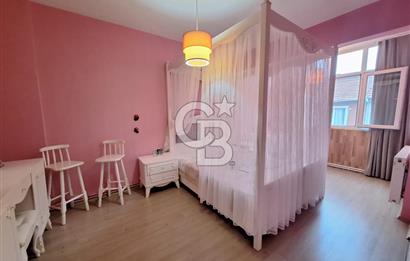 Termal Baraj Villalarında 5+1 Giyinme Odalı, Geniş Bahçeli Villa