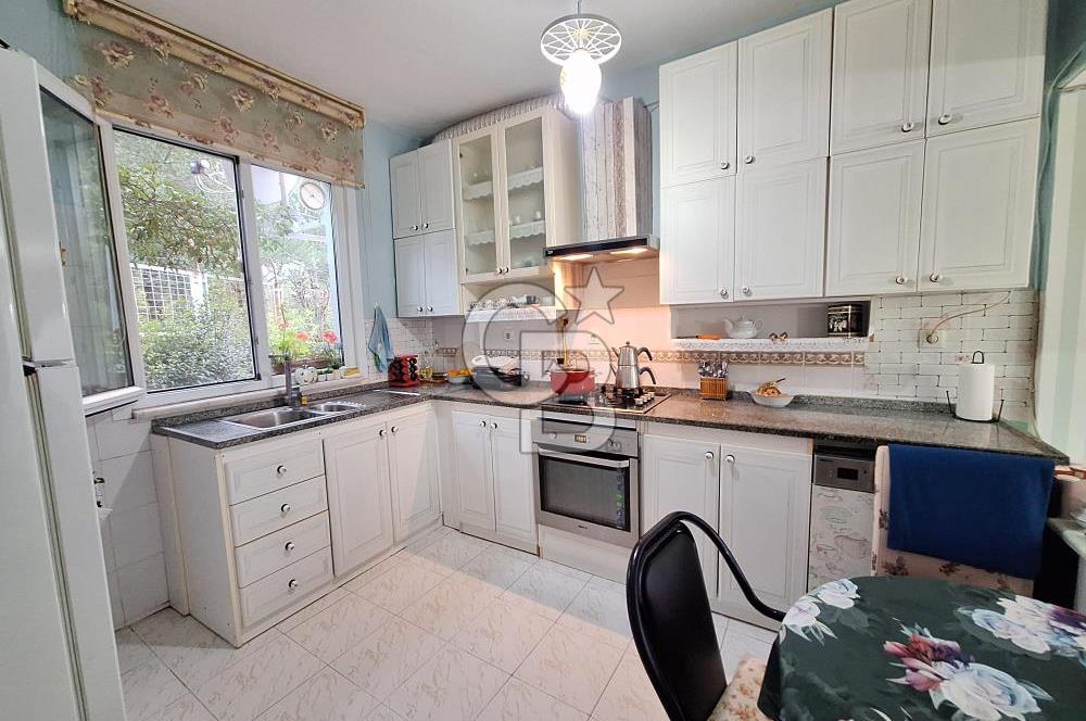 Termal Baraj Villalarında 5+1 Giyinme Odalı, Geniş Bahçeli Villa