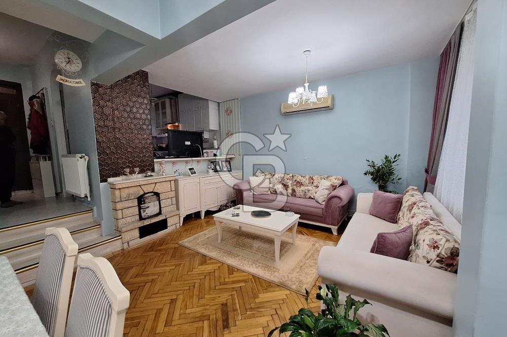 Termal Baraj Villalarında 5+1 Giyinme Odalı, Geniş Bahçeli Villa