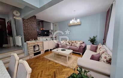 Termal Baraj Villalarında 5+1 Giyinme Odalı, Geniş Bahçeli Villa