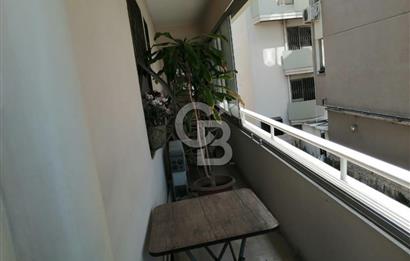 Bostanlının Merkezinde Satılık 3+1 Geniş ve Ferah Daire