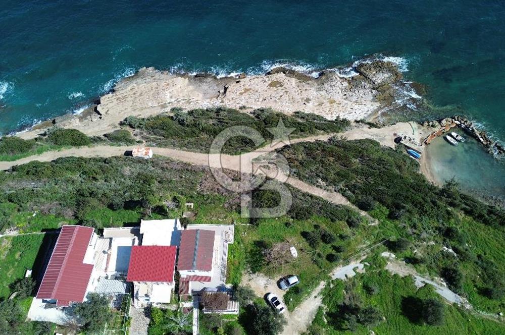 Karaburun Boyabağı'nda Denize Sıfır 2+1 Eşyalı Daire