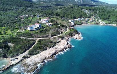 Karaburun Boyabağı'nda Denize Sıfır 2+1 Eşyalı Daire