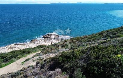 Karaburun Boyabağı'nda Denize Sıfır 2+1 Eşyalı Daire
