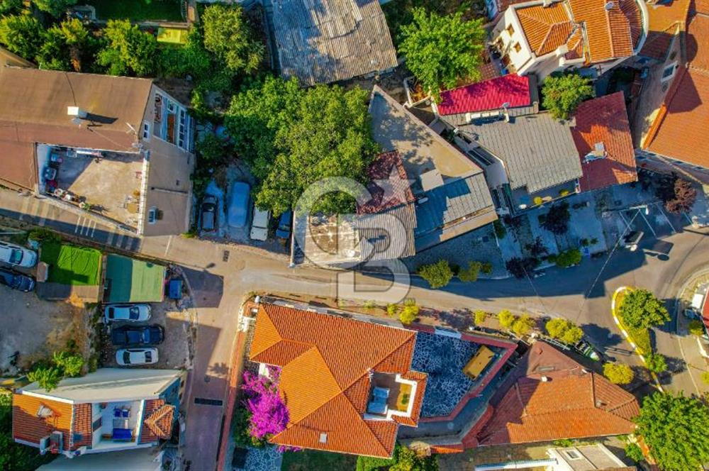 Fırsat satılık kuruçeşme deniz manzaralı işyerine konuta bina - 213129