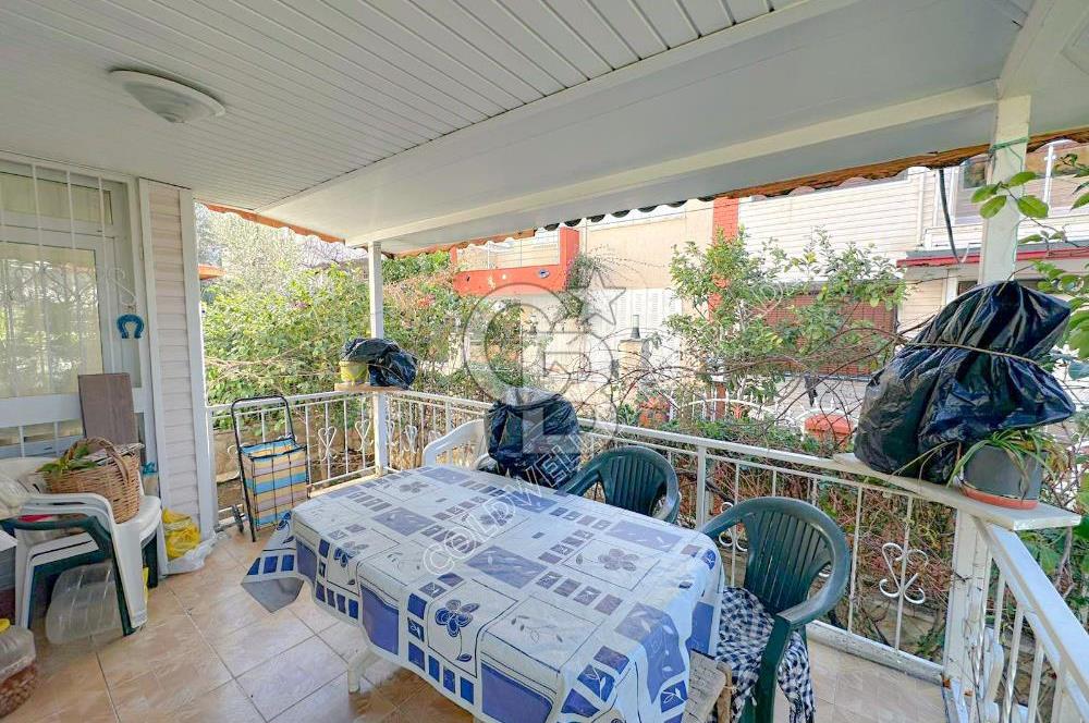 KUŞADASI MARİNADA MÜSTAKİL BAHÇELİ 4+1 VİLLA