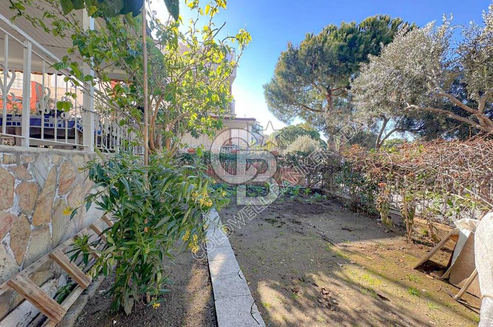 KUŞADASI MARİNADA MÜSTAKİL BAHÇELİ 4+1 VİLLA