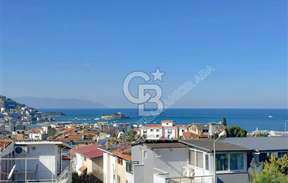 KUŞADASI MARİNADA MÜSTAKİL BAHÇELİ 4+1 VİLLA