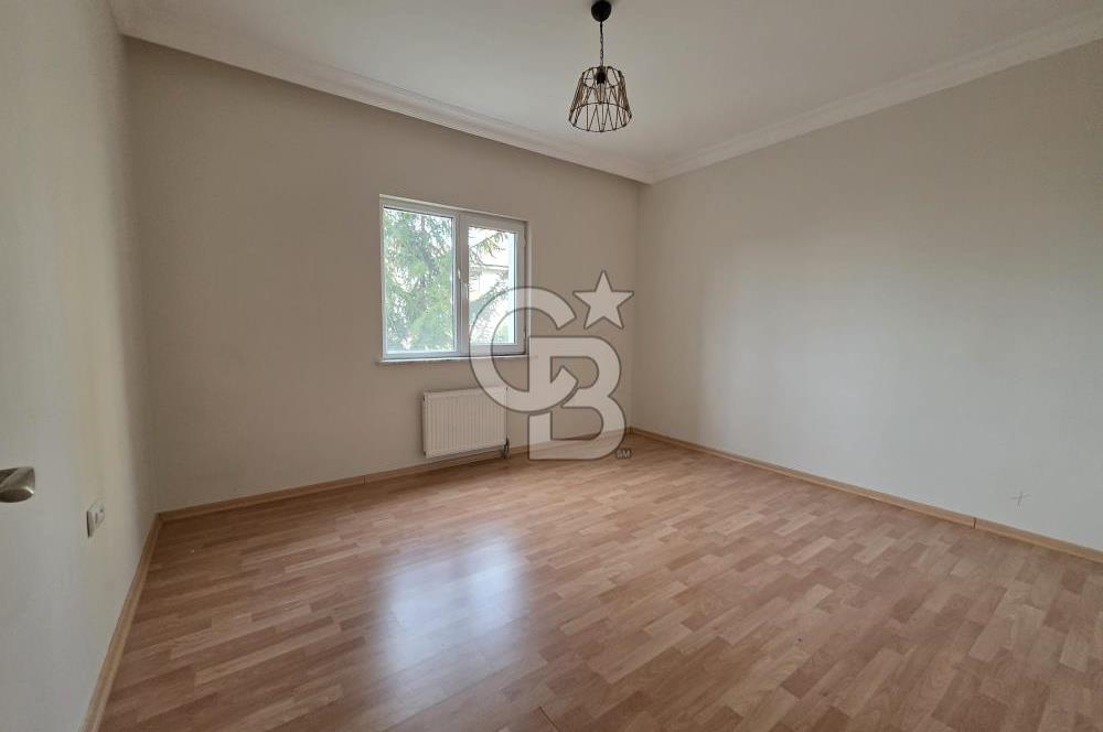 Turkuaz Mahallesinin En Merkezi Yerinde, Manzaralı ve Ferah 3+1