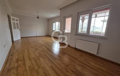 Turkuaz Mahallesinin En Merkezi Yerinde, Manzaralı ve Ferah 3+1