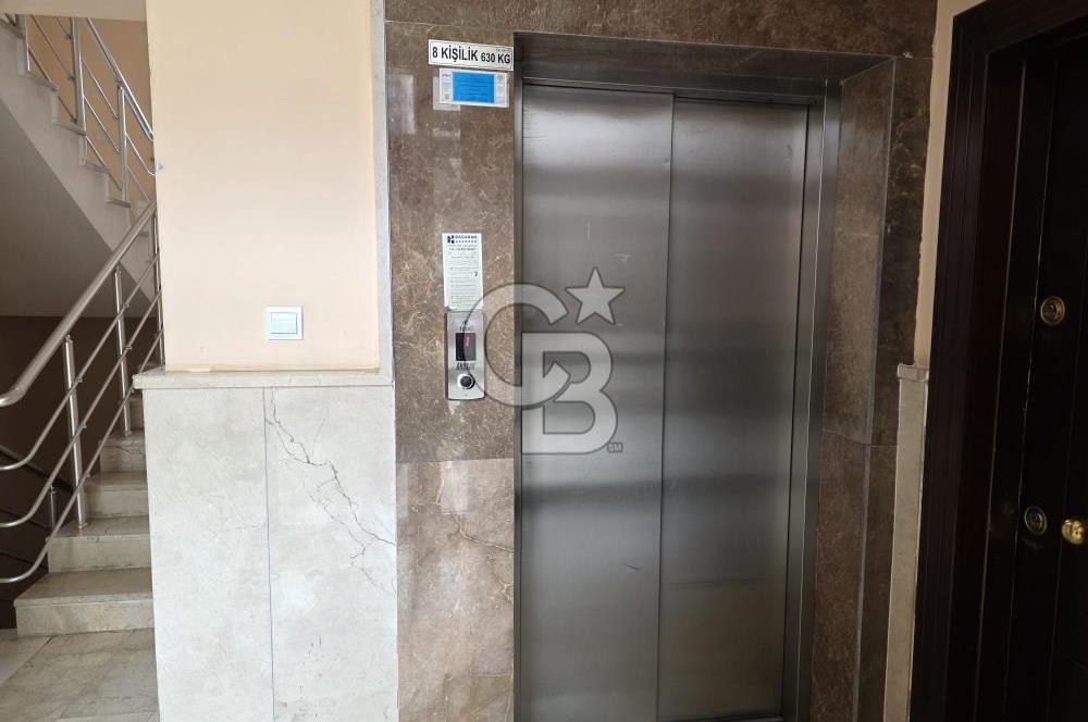 Turkuaz Mahallesinin En Merkezi Yerinde, Manzaralı ve Ferah 3+1