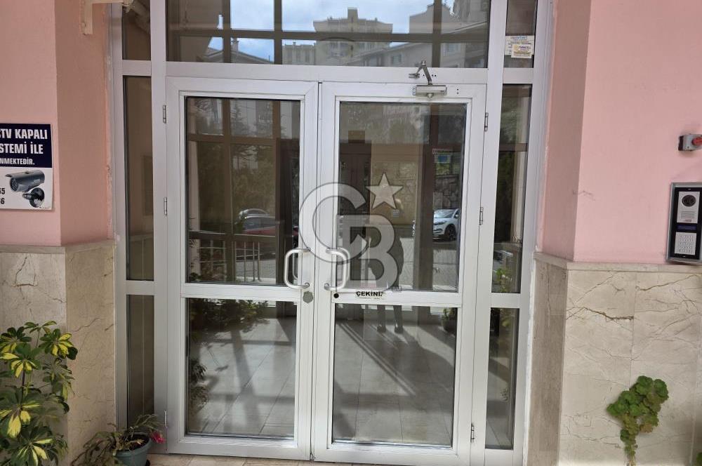 Turkuaz Mahallesinin En Merkezi Yerinde, Manzaralı ve Ferah 3+1