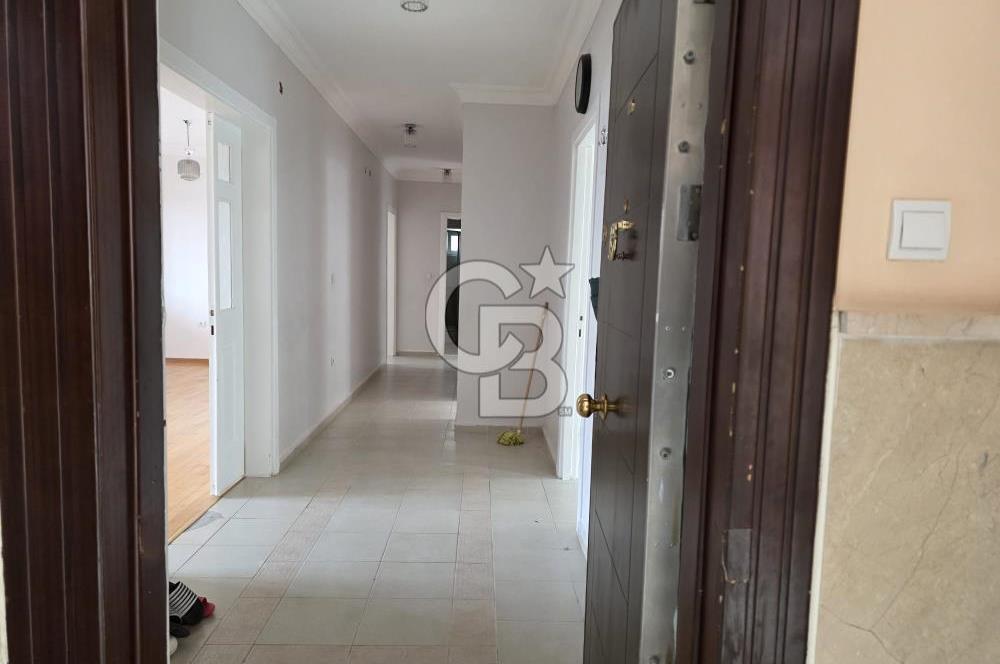 Turkuaz Mahallesinin En Merkezi Yerinde, Manzaralı ve Ferah 3+1