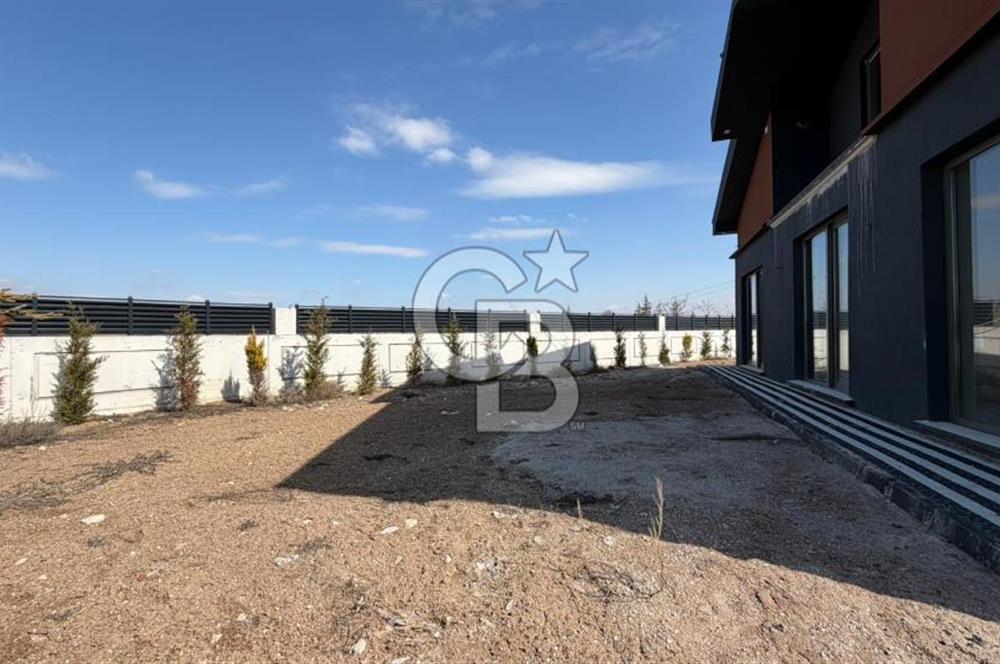 GÖLBAŞI KARŞIYAKA KATRE MOGAN SİTESİ 5+1 KİRALIK VİLLA