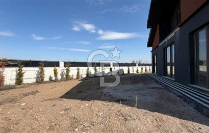 GÖLBAŞI KARŞIYAKA KATRE MOGAN SİTESİ 5+1 KİRALIK VİLLA