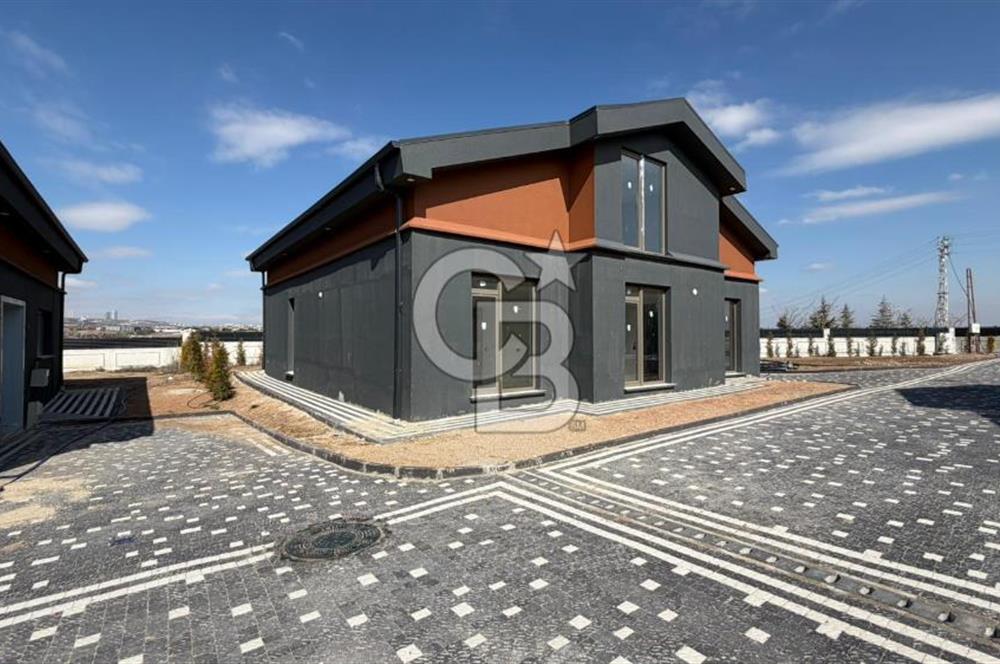 GÖLBAŞI KARŞIYAKA KATRE MOGAN SİTESİ 5+1 SATILIK VİLLA