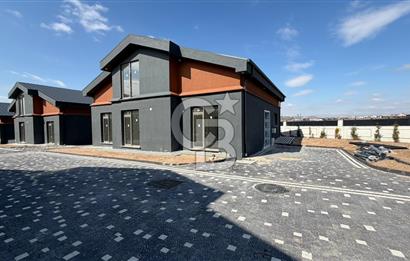 GÖLBAŞI KARŞIYAKA KATRE MOGAN SİTESİ 5+1 KİRALIK VİLLA