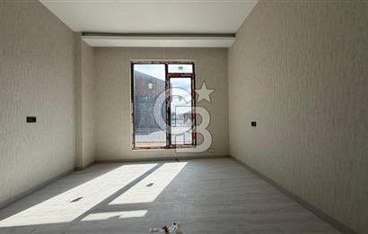 GÖLBAŞI KARŞIYAKA KATRE MOGAN SİTESİ 5+1 SATILIK VİLLA