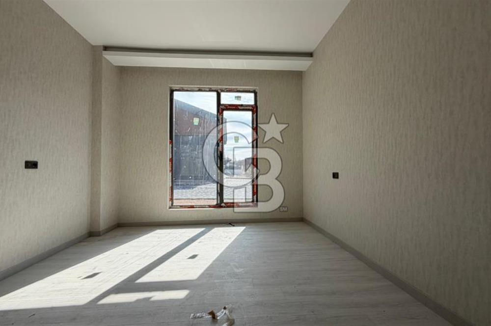 GÖLBAŞI KARŞIYAKA KATRE MOGAN SİTESİ 5+1 SATILIK VİLLA