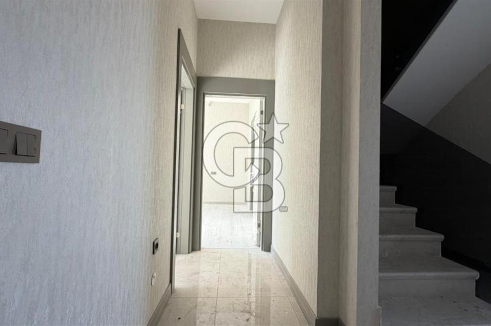 GÖLBAŞI KARŞIYAKA KATRE MOGAN SİTESİ 5+1 KİRALIK VİLLA