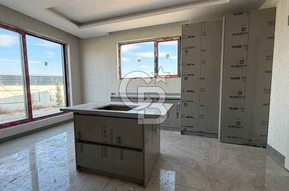 GÖLBAŞI KARŞIYAKA KATRE MOGAN SİTESİ 5+1 SATILIK VİLLA
