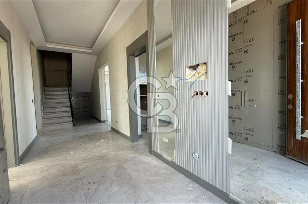 GÖLBAŞI KARŞIYAKA KATRE MOGAN SİTESİ 5+1 SATILIK VİLLA