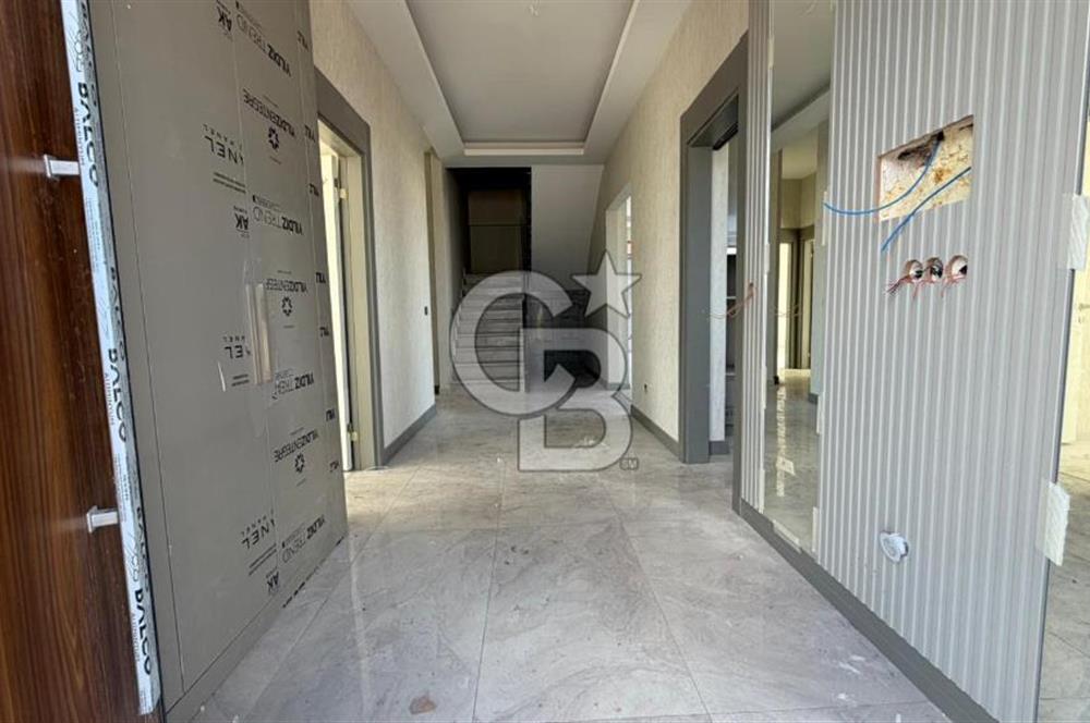 GÖLBAŞI KARŞIYAKA KATRE MOGAN SİTESİ 5+1 KİRALIK VİLLA