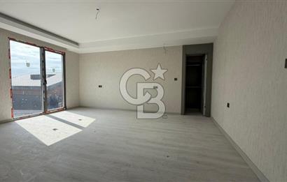 GÖLBAŞI KARŞIYAKA KATRE MOGAN SİTESİ 5+1 SATILIK VİLLA