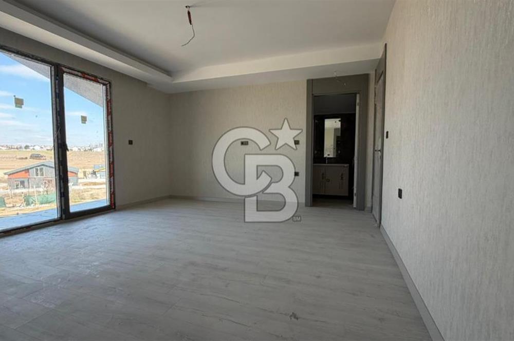 GÖLBAŞI KARŞIYAKA KATRE MOGAN SİTESİ 5+1 SATILIK VİLLA