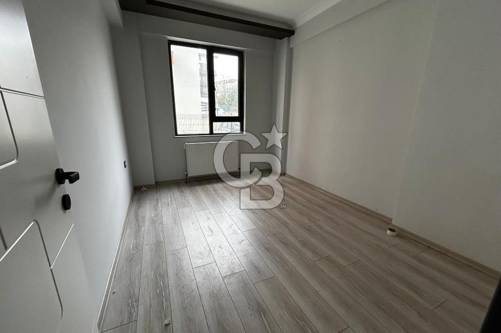 GÖLBAŞI İNCEK'TE ANA YOLA YAKIN PRESTİJLİ 2+1 KİRALIK