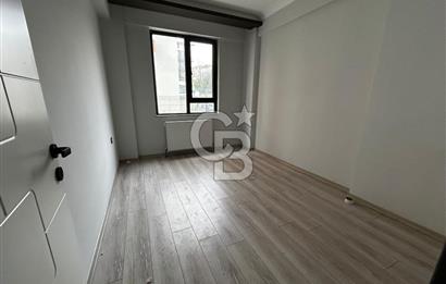 GÖLBAŞI İNCEK'TE ANA YOLA YAKIN PRESTİJLİ 2+1 KİRALIK