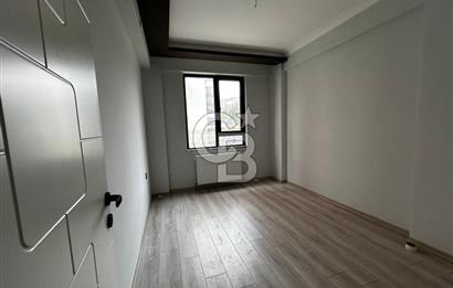 GÖLBAŞI İNCEK'TE ANA YOLA YAKIN PRESTİJLİ 2+1 KİRALIK