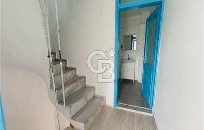 ESKİFOÇA MERKEZDE DENİZE 30 METRE KİRALIK DÜKKAN