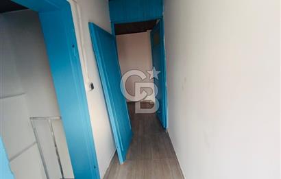 ESKİFOÇA MERKEZDE DENİZE 30 METRE KİRALIK DÜKKAN