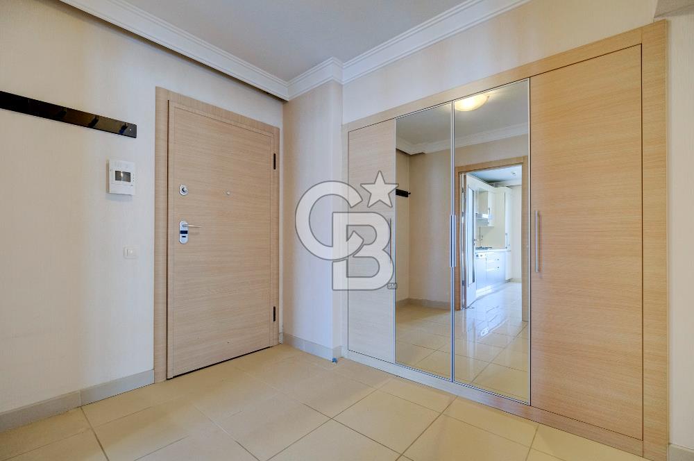 Avrupa Konutları Tem Sitesi Satılık Önü Açık Manzaralı 3.5+1 Daire