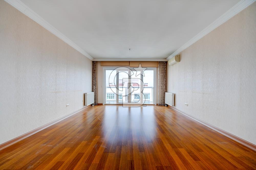 Avrupa Konutları Tem Sitesi Satılık Önü Açık Manzaralı 3.5+1 Daire