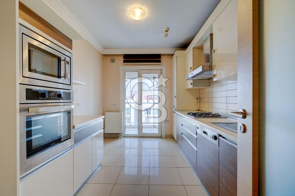 Avrupa Konutları Tem Sitesi Satılık Önü Açık Manzaralı 3.5+1 Daire