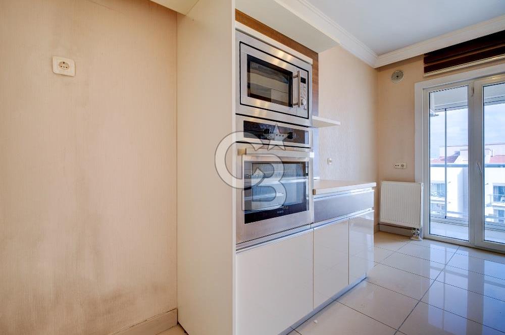 Avrupa Konutları Tem Sitesi Satılık Önü Açık Manzaralı 3.5+1 Daire