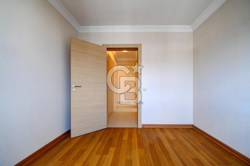 Avrupa Konutları Tem Sitesi Satılık Önü Açık Manzaralı 3.5+1 Daire