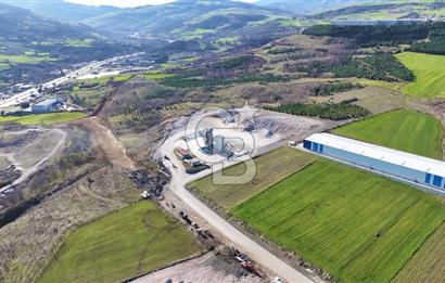 5.200 m2 sanayi imarlı