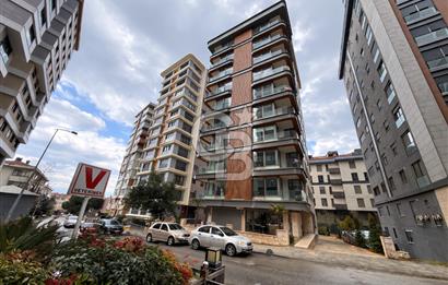 FENERBAHÇE KALAMIŞ'TA BAĞDAT CADDESİNE 3. BİNA 135M2 3+1 DAİRE