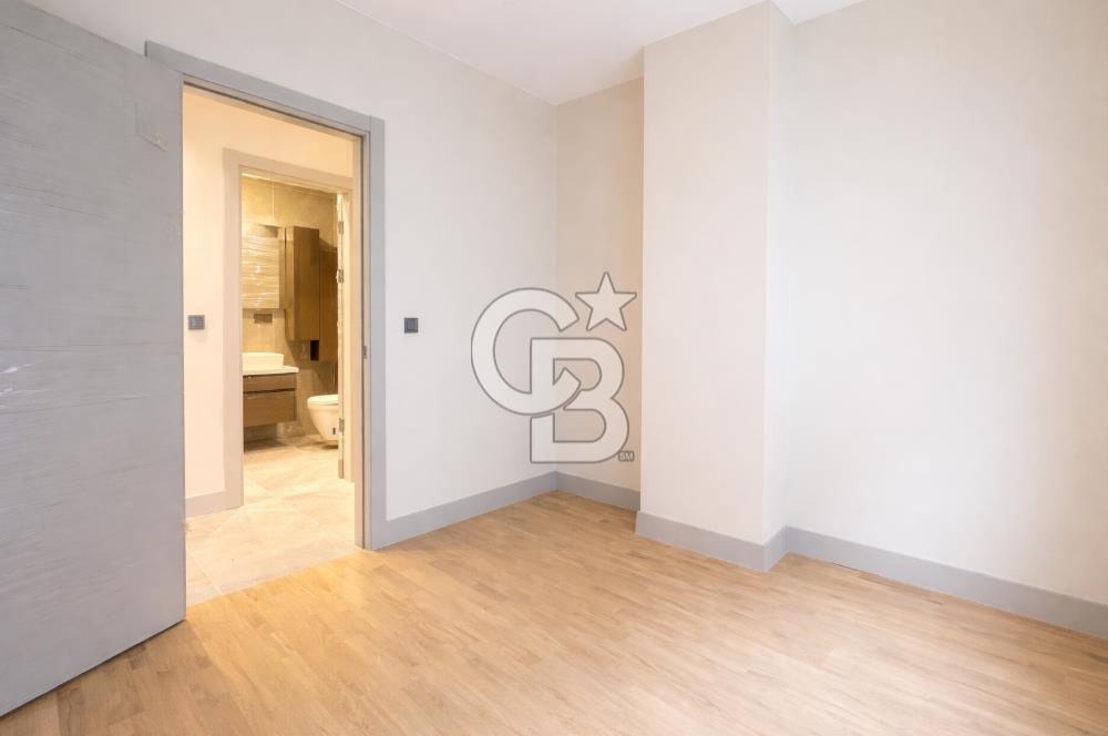 FENERBAHÇE KALAMIŞ'TA BAĞDAT CADDESİNE 3. BİNA 135M2 3+1 DAİRE