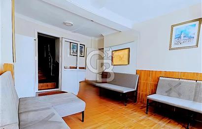 KONAK BASMANE TARİHİ OTELLER SOKAĞINDA SATILIK OTEL