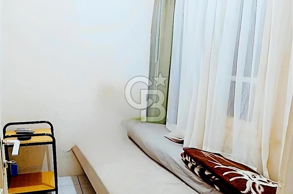 KONAK BASMANE TARİHİ OTELLER SOKAĞINDA SATILIK OTEL