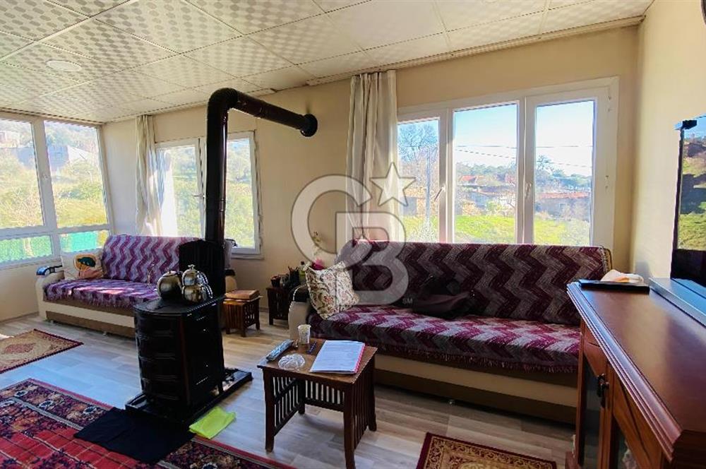 TORBALI HELVACI KÖY MERKEZİNDE MÜSTAKİL TAPULU EV VE ARSASI