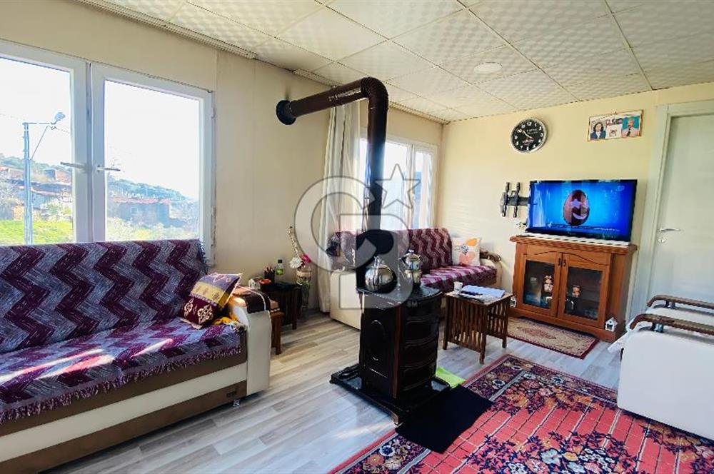 TORBALI HELVACI KÖY MERKEZİNDE MÜSTAKİL TAPULU EV VE ARSASI