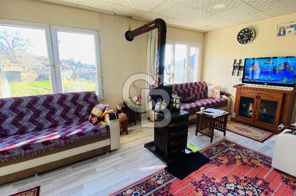 TORBALI HELVACI KÖY MERKEZİNDE MÜSTAKİL TAPULU EV VE ARSASI