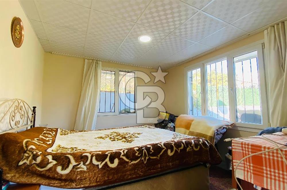 TORBALI HELVACI KÖY MERKEZİNDE MÜSTAKİL TAPULU EV VE ARSASI