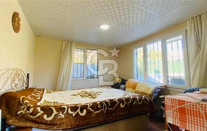 TORBALI HELVACI KÖY MERKEZİNDE MÜSTAKİL TAPULU EV VE ARSASI