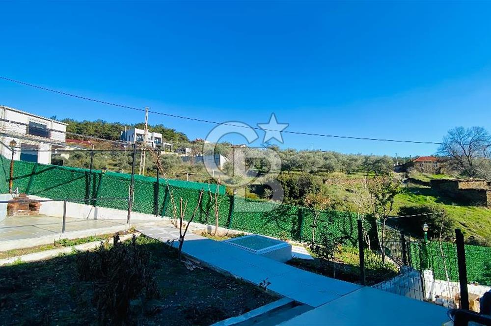 TORBALI HELVACI KÖY MERKEZİNDE MÜSTAKİL TAPULU EV VE ARSASI